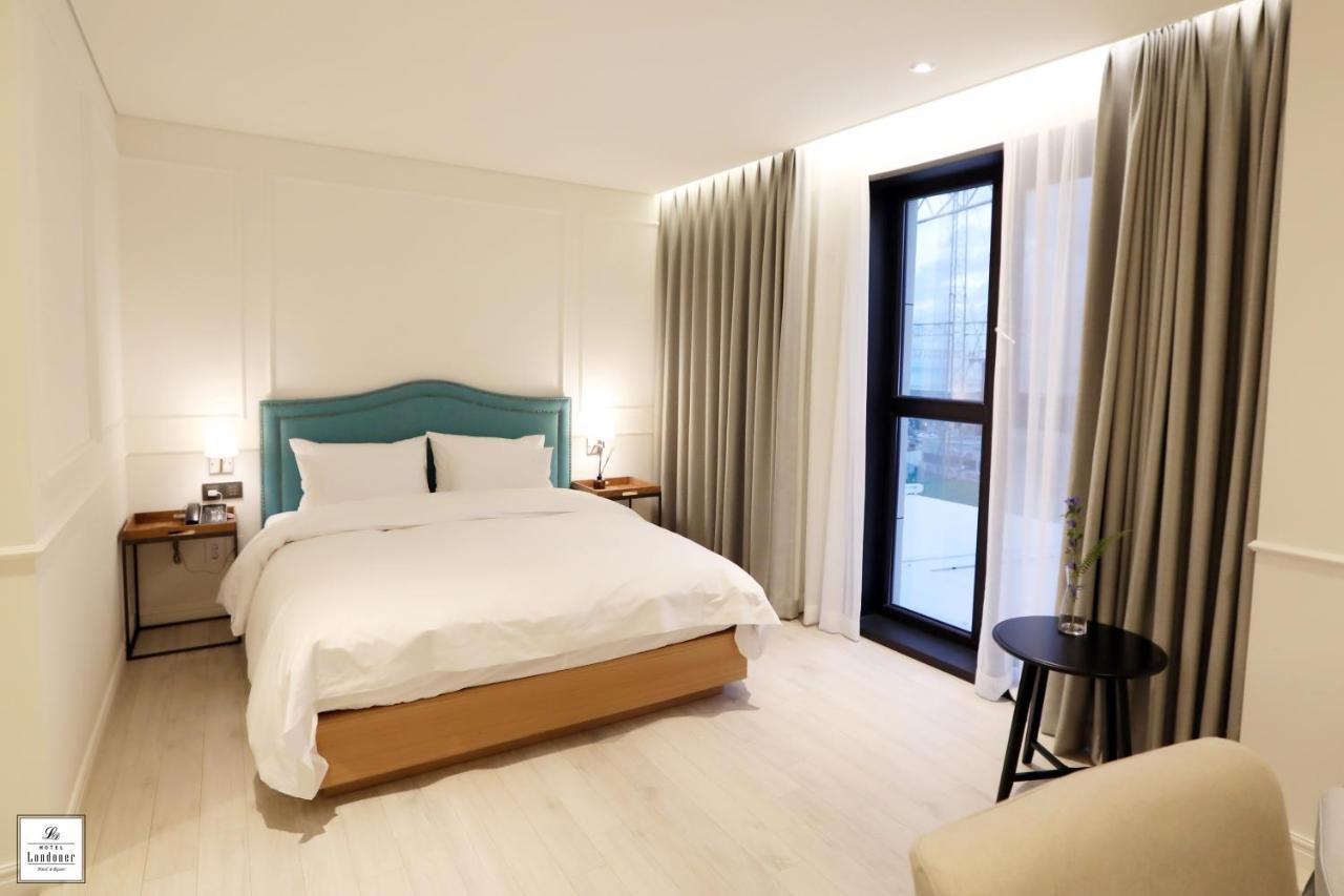 Londoner Hotel Gwangan Puszan Kültér fotó