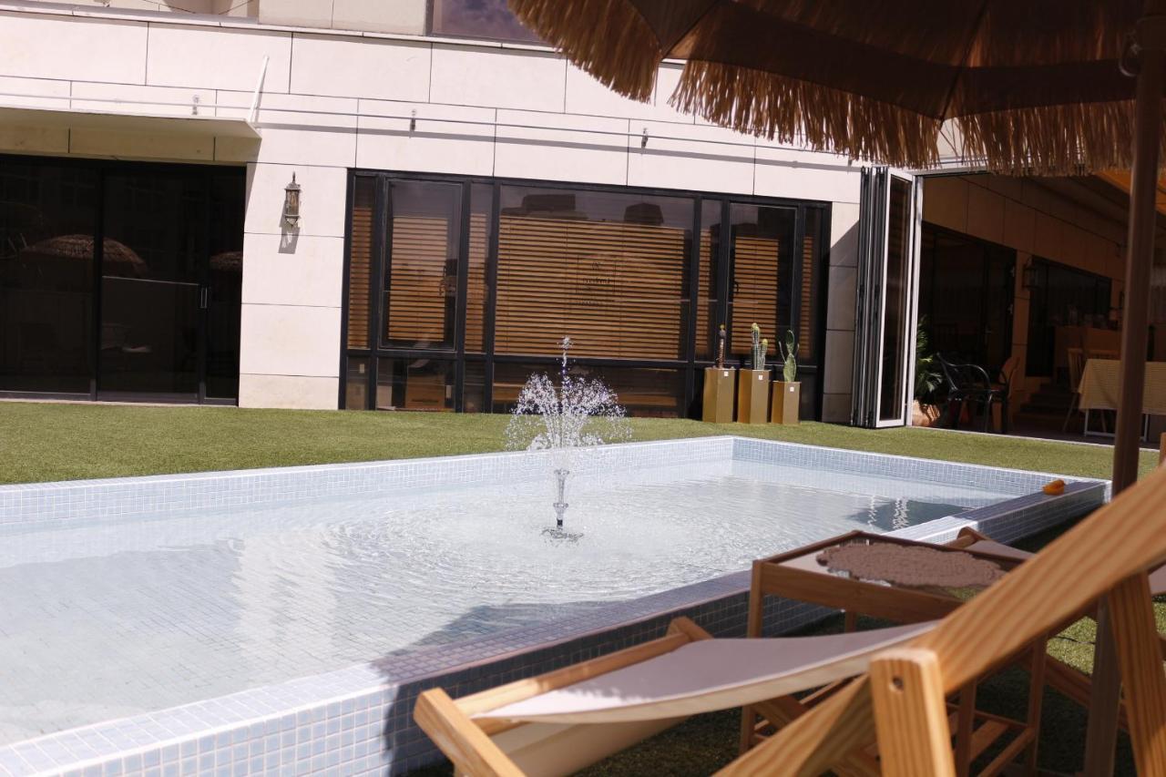 Londoner Hotel Gwangan Puszan Kültér fotó