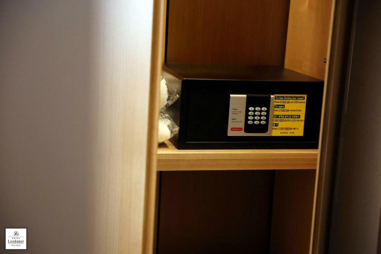 Londoner Hotel Gwangan Puszan Kültér fotó